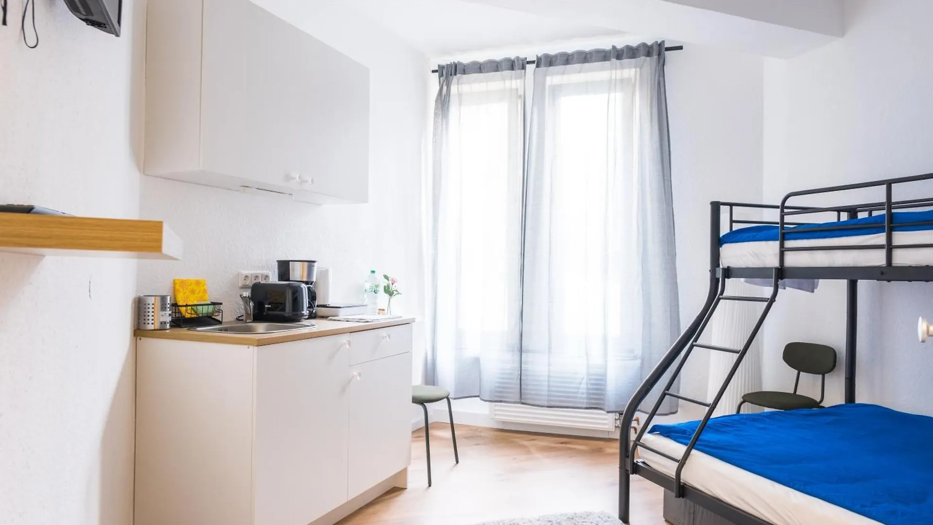 Hostel Maru Living C9 Cologne